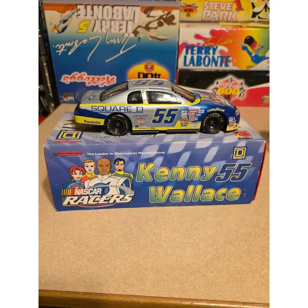 Action kenny wallace